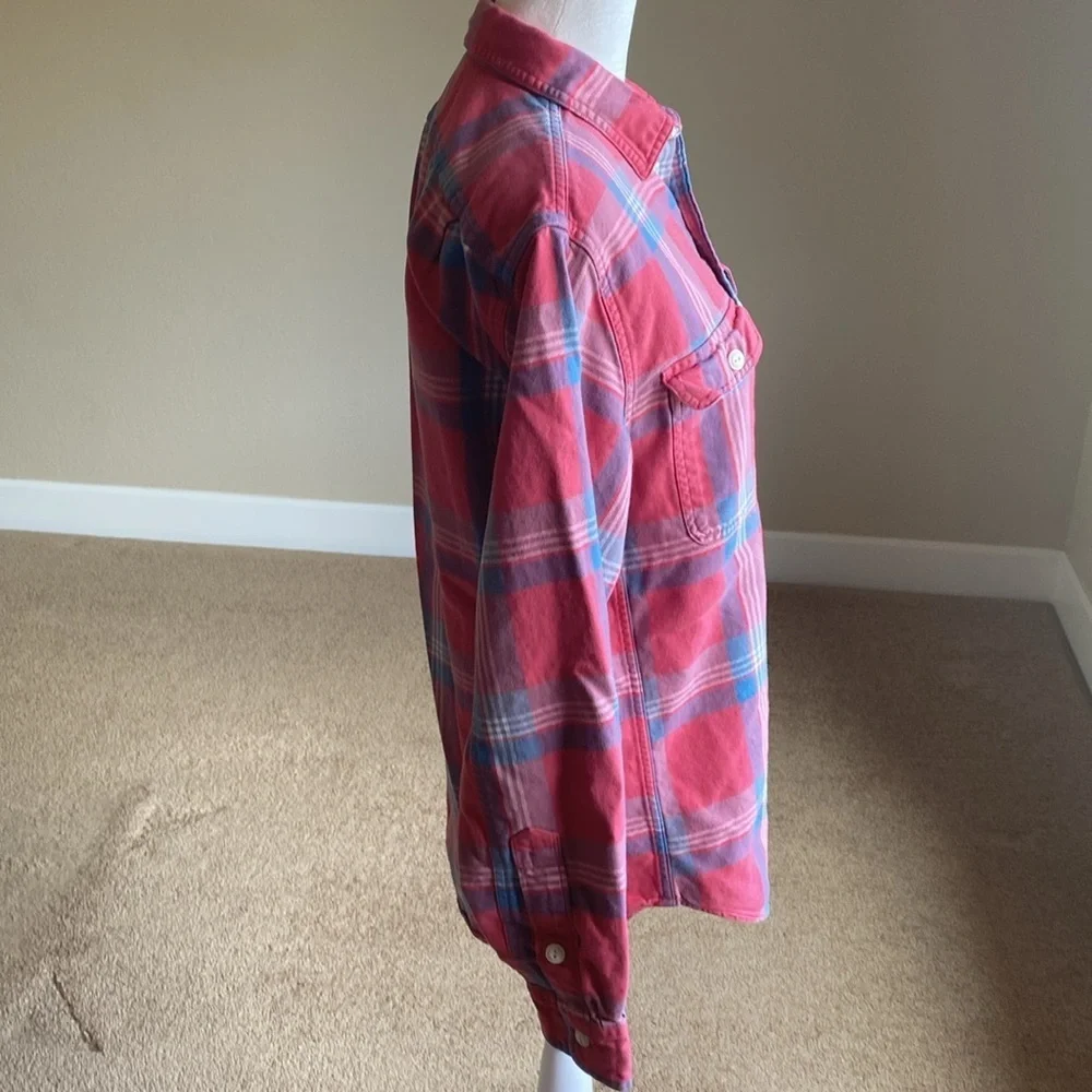 J. Crew Red and Blue Casual Button Down. Size S. Flannel. 100% cotton.